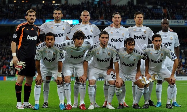 椰子：踢后卫让库普恢复信心；DV9受伤是戴维和奥蓬达的机会（椰子：改踢后卫助库普重拾信心，DV9伤停成戴维与奥蓬达良机）