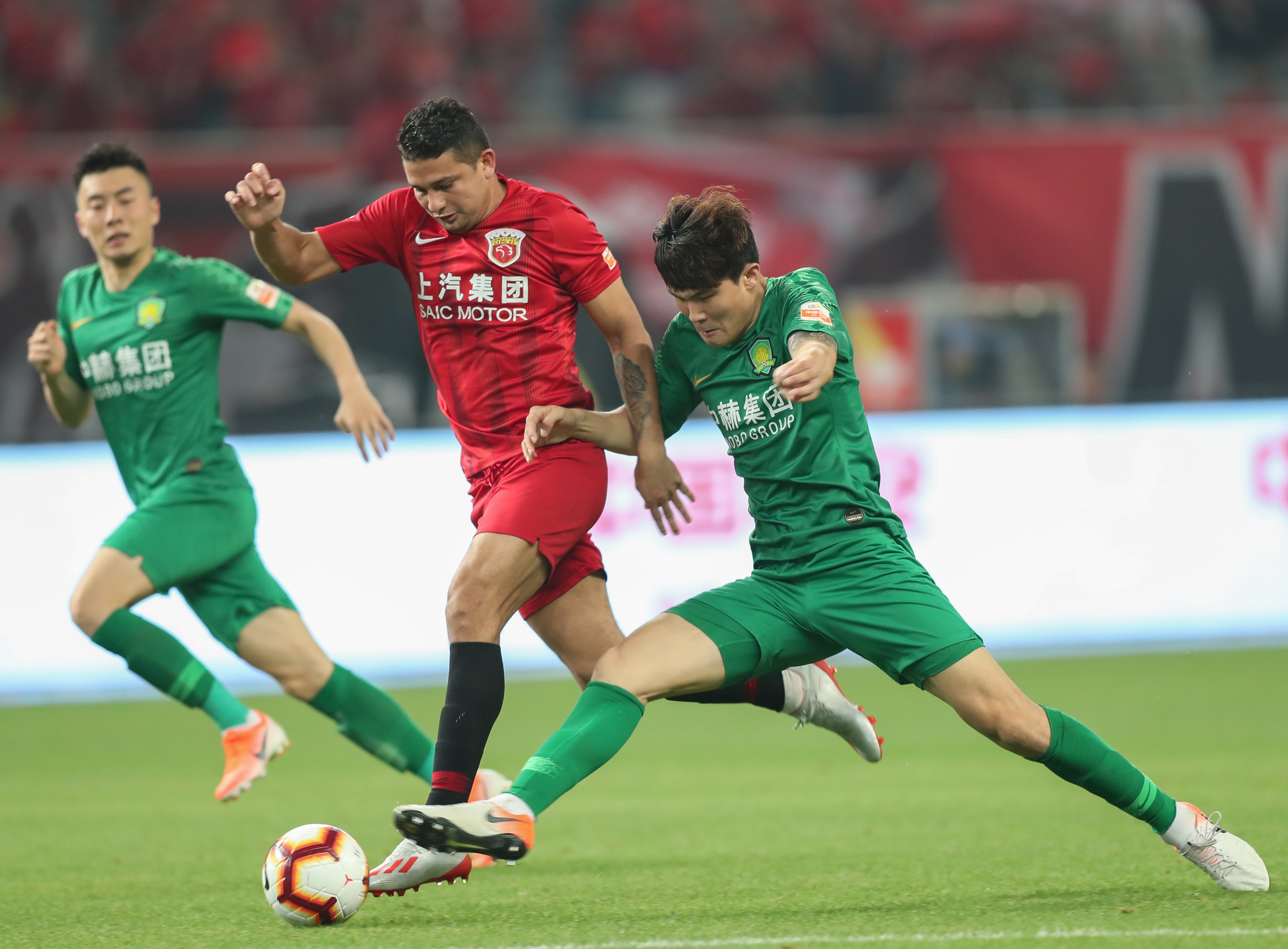 斯帕莱蒂：尤文必须提升自身水准，回到更衣室球员们都很沉默（斯帕莱蒂：尤文需提升水平，回到更衣室全队一片沉寂）