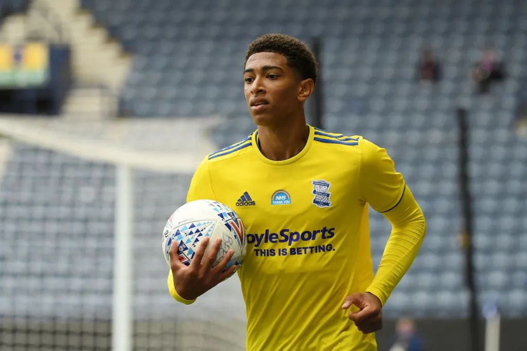 意甲出现一条大鱼！4大豪门开始抢人，年仅26岁4000万欧底价