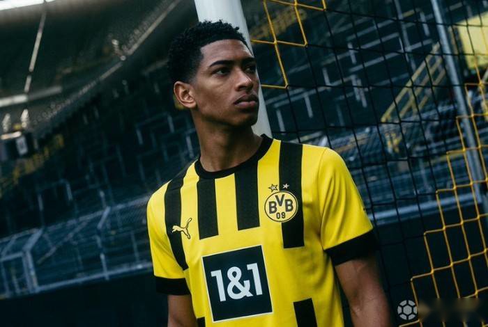 卡拉格：维尔茨本场数据相当亮眼，他的踢法、位置像德布劳内（卡拉格：维尔茨此役数据抢眼，风格与站位酷似德布劳内）