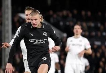 DO：蓝军曾经拒绝一家欧洲豪门对内托的询价，他不缺乏追求者（DO：欧洲豪门曾询价内托遭蓝军拒绝，这位门将不愁下家）