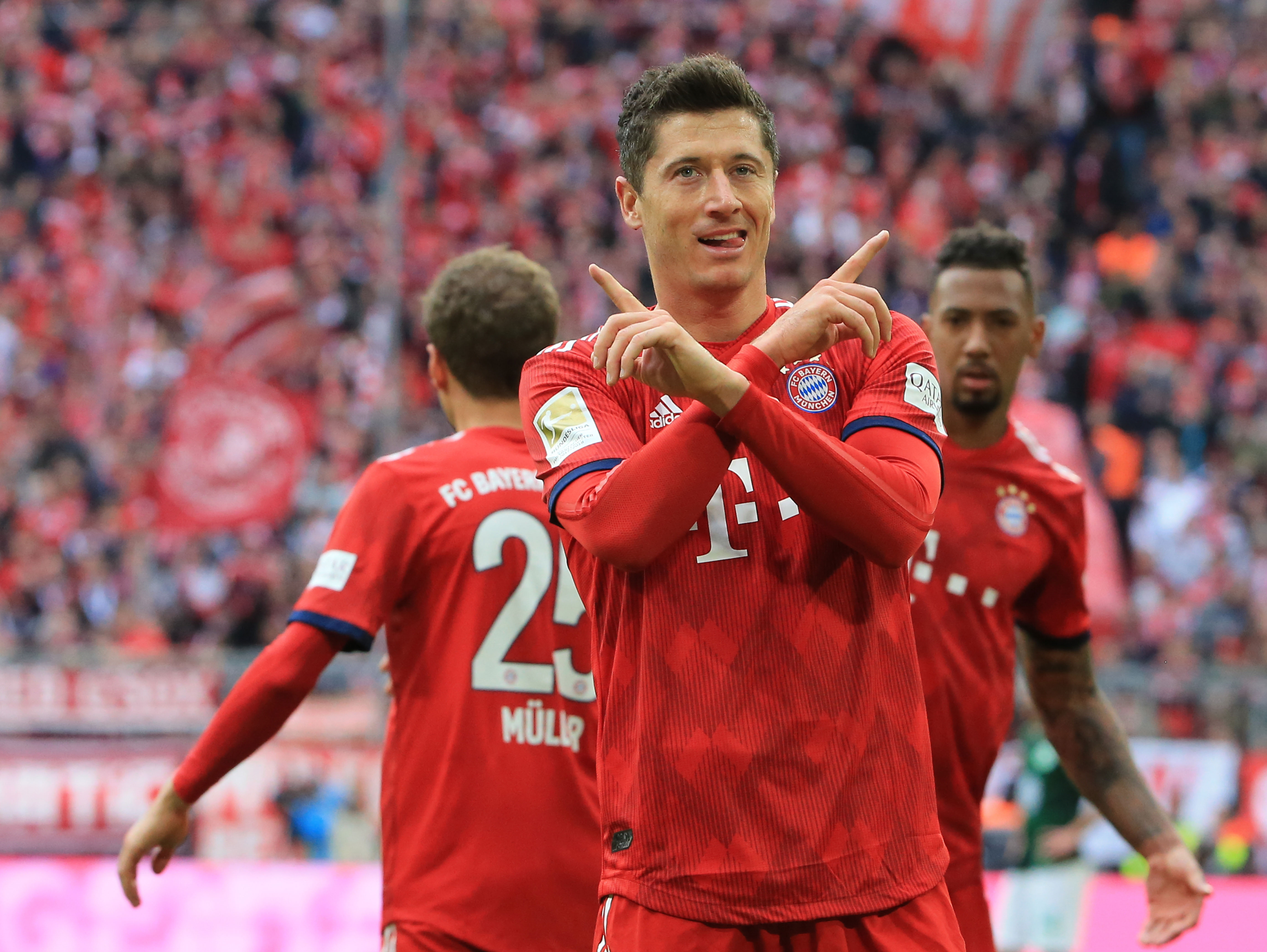 里程碑！字母哥生涯总得分来到21000分（字母哥生涯总得分突破21000分大关）