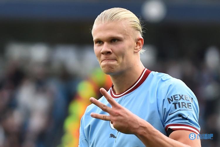 为何亲斯内德？穆帅：斯内德给了我三冠王，那是最棒的一年（穆帅谈为何偏爱斯内德：他助我夺三冠，那是我最好的一个赛季）