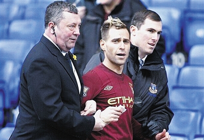 马尔基西奥玩皇马传奇二选一：C罗＞齐达内、大罗（马尔基西奥皇马传奇二选一：C罗力压齐达内与大罗）