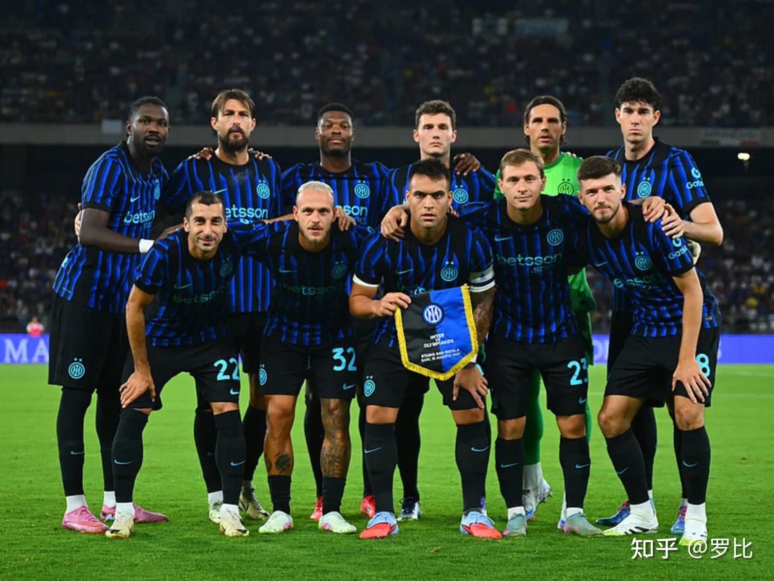 F1卡塔尔冲刺赛：皮亚斯特里夺冠！诺里斯第3，维斯塔潘第4（F1卡塔尔冲刺赛：皮亚斯特里称雄，诺里斯第三，维斯塔潘第四）