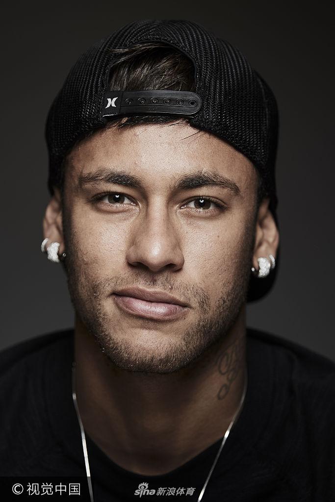 意天空：迪乌夫在国米逐渐展现影响力，或成邓弗里斯合适替补（意天空：迪乌夫在国米日益显露作用，有望成为邓弗里斯的合适替身）