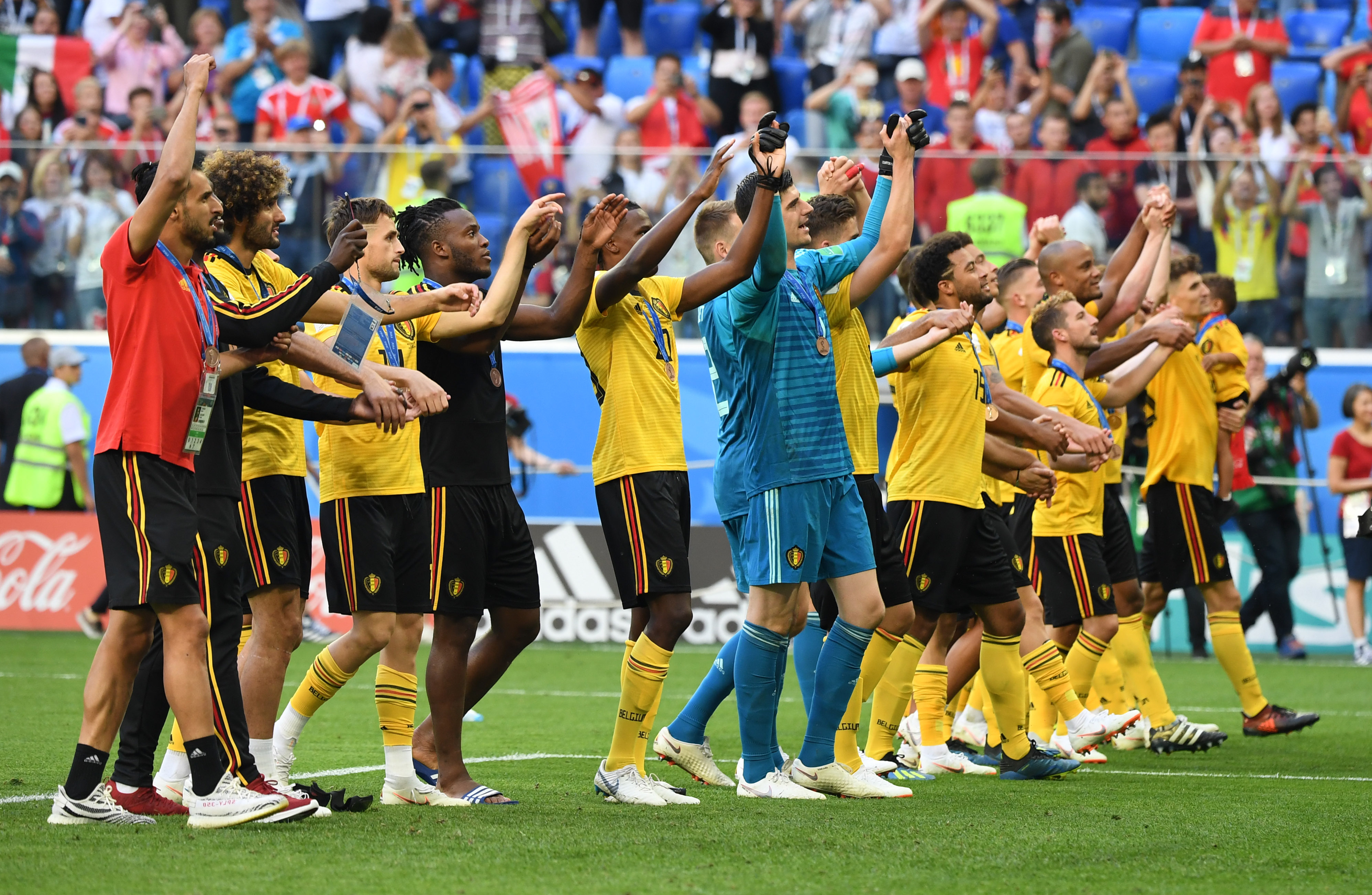 埃及11月大名单：萨拉赫领衔，马尔穆什、穆斯塔法在列（埃及公布11月阵容：萨拉赫压阵，马尔穆什与穆斯塔法入选）