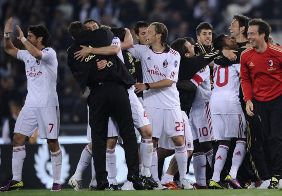 老佛爷：特瓦斯的薪水是英超主席的六倍，现在是时候清算他了（老佛爷：特瓦斯薪资是英超主席的6倍，清算他的时刻到了）