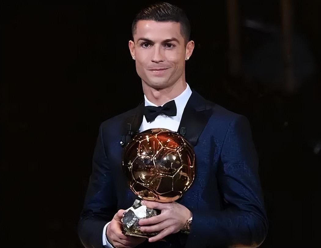 独造3球+世界波：姆巴佩本轮个人集锦（姆巴佩本轮集锦：一人造三球，轰出世界波）