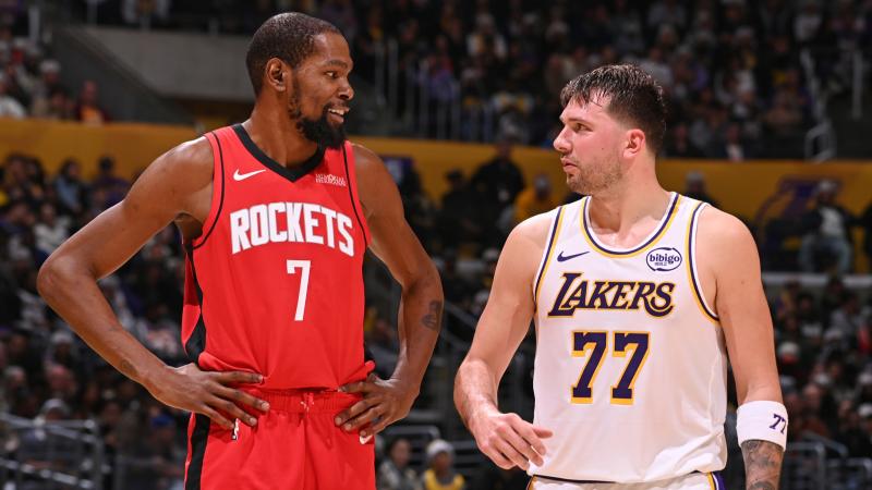 纳格尔斯曼：今天拿3分最重要，我们下半场的表现配得上胜利（纳格尔斯曼：三分最关键，下半场发挥证明我们该赢）