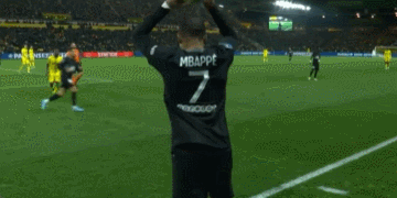 经纪人：埃切维里想回河床但曼城不愿意，他会继续留在欧洲（经纪人：埃切维里盼归河床被曼城拦下，将继续在欧洲效力）